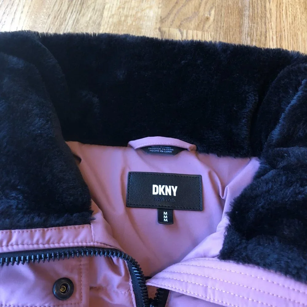 DKNY Oversized Mauve Puffer Jacket Size Medium